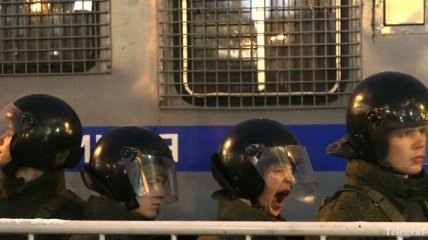В Москве полиция задержала вышедших почтить память Небесной сотни