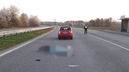 Смертельное ДТП на Виннитчине: полицейский сбил пешехода (Фото)