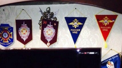 В кабинете начальника одесской милиции нашли символику силовиков РФ