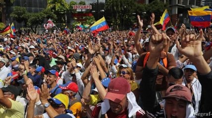 Кризис в Венесуэле: массовые протесты и реакция мира 
