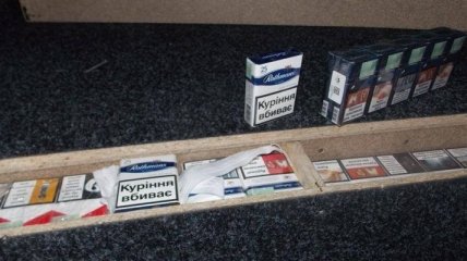 ГПСУ пресекла попытку вывезти из Украины более 1400 пачек контрабандных сигарет