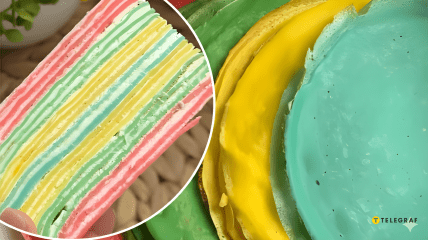 Торт з різнокольорових млинців