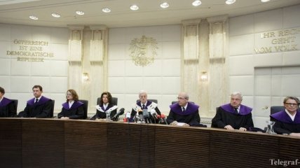 Австрийский суд отменил результаты выборов президента