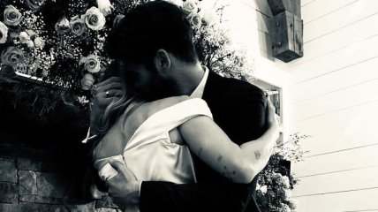 Майли Сайрус подтвердила брак с Лиамом Хемсвортом: фото с церемонии