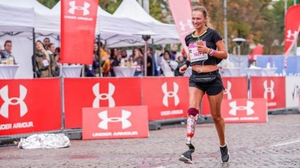 Участница марафона пробежала на протезе всю дистанцию и установила рекорд Украины