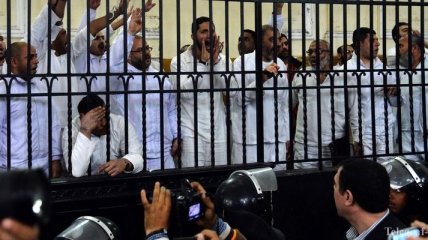 126 "братьев-мусульман" приговорены египетским судом к заключению