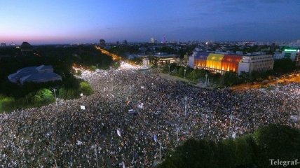 Итоги дня 11 августа: "Ложное спасение" Сенцова, победа Прищепы, протесты в Бухаресте