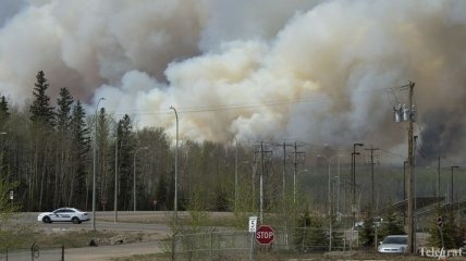 Полиция: К большому лесному пожару в Канаде мог привести поджог 
