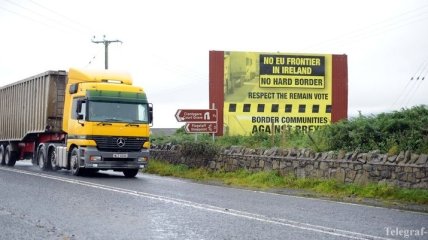 Brexit: Германия обещает поддержать Ирландию в споре с Британией