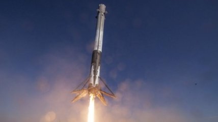 Ракета-носитель Falcon 9 снова полетит в космос