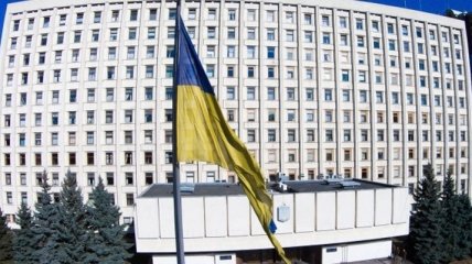 В Украине сегодня "день тишины" перед довыборами на 7 участках