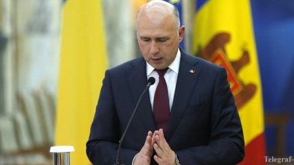 Правительству Молдовы хотят объявить вотум недоверия три фракции 