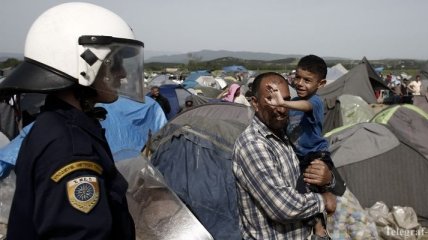 Еврокомиссия выделит €83 миллиона для беженцев из Греции