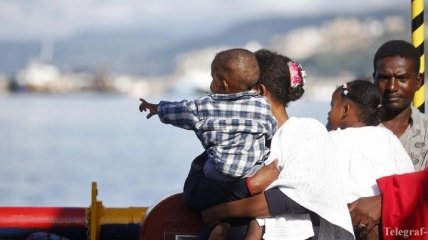 Премьер: Италия не справляется с наплывом мигрантов