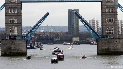 На Темзе взорвалась лодка: 7 человек ранены