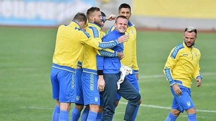 Заявка сборной Украины на матч с Турцией