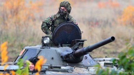 Польша намерена перебросить войска к восточной границе