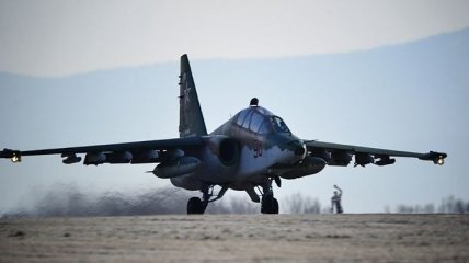Военный самолет потерпел крушение в России 