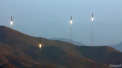 В России запустили сразу четыре баллистических ракеты 