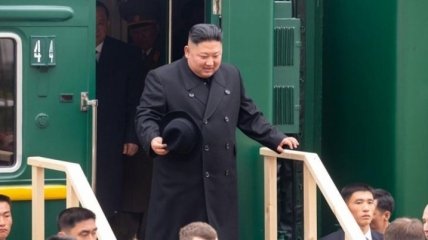 Лидер КНДР на бронепоезде отправился из Пхеньяна во Владивосток