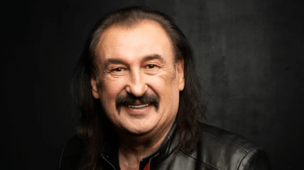 Степану Гиге в ноябре исполнилось 66 лет