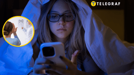 З телефоном у темряві