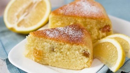 Рецепт дня: вкусный лимонный кекс с изюмом