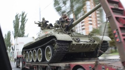 В РФ отреагировали на заявление Турчинова о стягивании военной техники