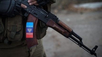 Деньги на крови бойцов ВСУ: названы зарплаты террористов на Донбассе