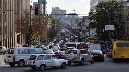 Киев усилит контроль за парковкой в центре города 