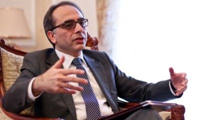 Посол Турции советует провести внутренние дебаты по Крыму и Донбассу