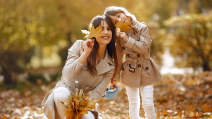 Мама з дочкою — не розлий вода