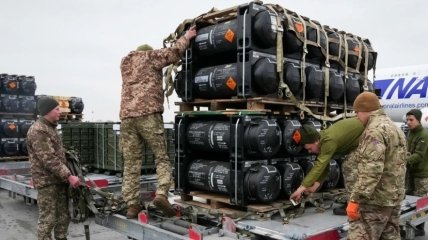 США выделили новый пакет военной помощи Украине: что в него войдет