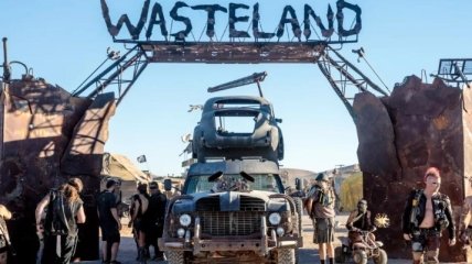 Wasteland Weekend 2018: Как фаны "Безумного Макса" отжигали в Мохаве (Фото)