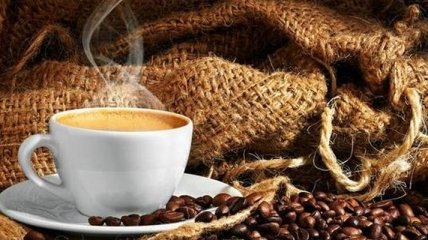Ученые рассказали, почему не стоит пить кофе по утрам