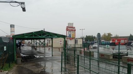КПВВ в Станице Луганской "заминировали"