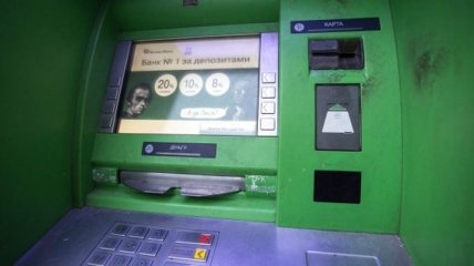 На станциях столичного метро установят банкоматы