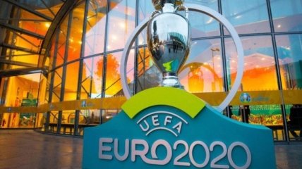 УЄФА не проводитиме матчі 1/8 фіналу Ліги чемпіонів на нейтральних полях