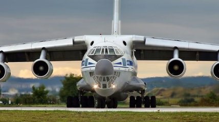 Ил-76 вылетел из Дели в Катманду для эвакуации украинцев