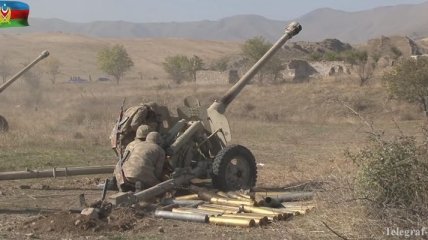 Война за Карабах: войска Азербайджана заняли город в пяти километрах от границы с Арменией (Видео)