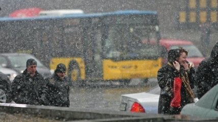 Погода на неделю: украинцев ожидают дожди, мокрый снег и ветер