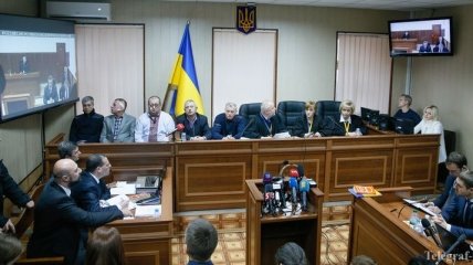 Допрос Януковича: Возле суда в Киеве спокойно, акций под Лукьяновским СИЗО нет