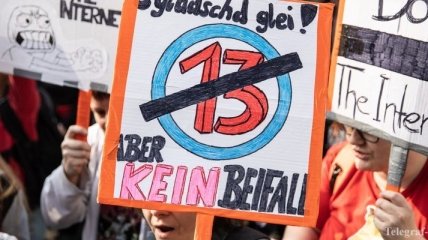 Германией прокатились массовые протесты за свободный Интернет