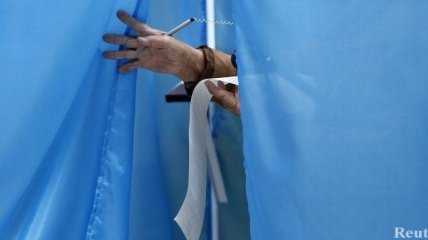 Оппозиция просит проконтролировать выборы в Василькове 