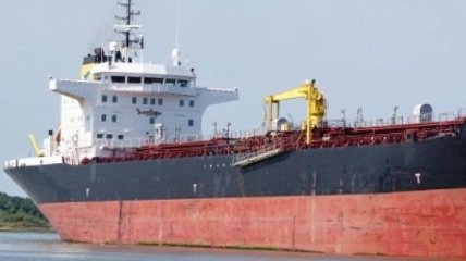 Флот Египта удерживает танкер Sea Shark с украинцами: капитан просит о помощи