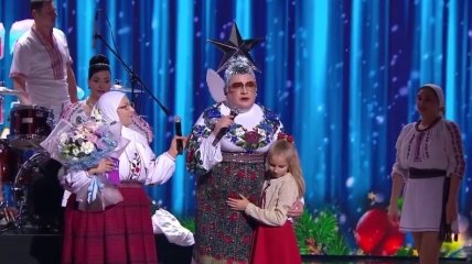Верка Сердючка спела песню про Бандеру на новогоднем шоу