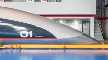 Hyperloop TT готовится к финальному этапу испытаний капсулы для вакуумного поезда