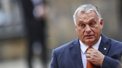 Орбан знову ставить палиці в колеса Україні