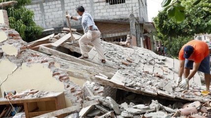 Из-за землетрясения в Мексике погибли 96 человек