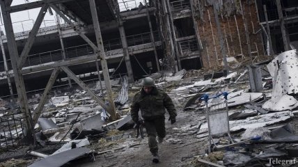 В Донецком аэропорту ищут тела погибших украинских военных